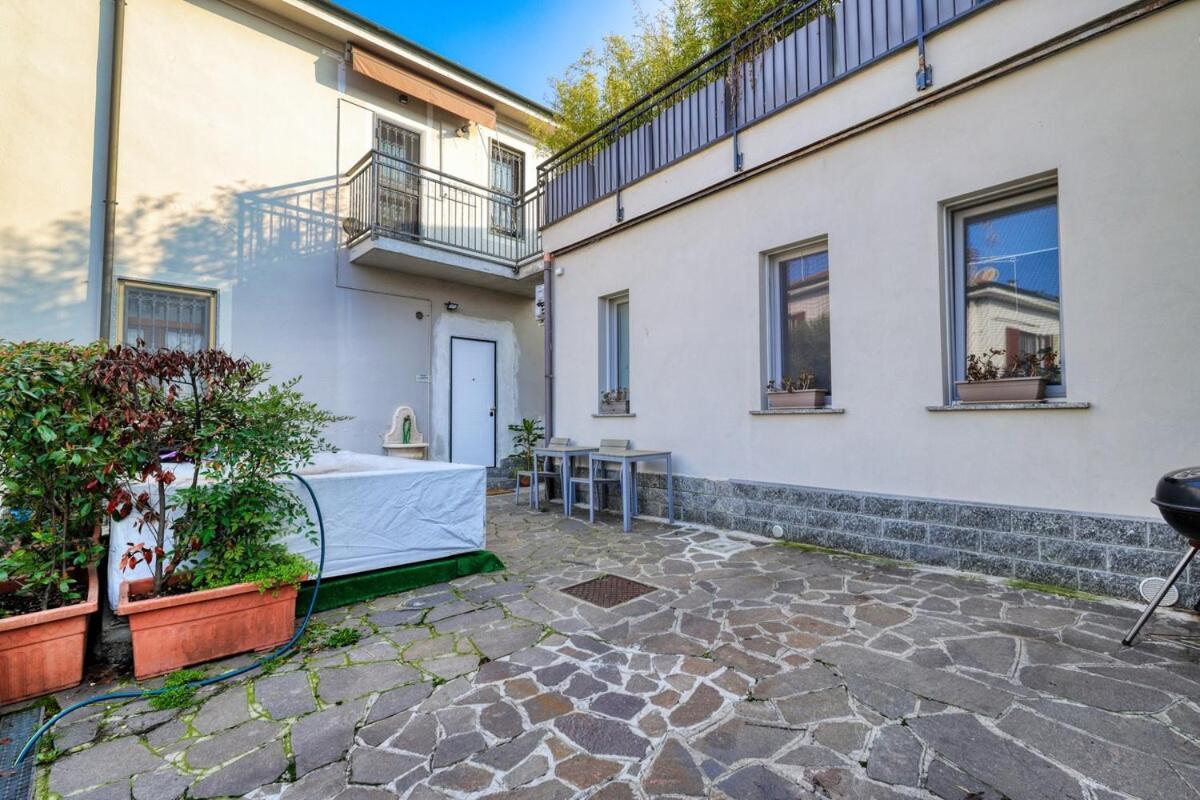 Jacuzzi & Relax - Casa Indipendente 20Min Da Milano Villa Zelo Buon Persico Екстериор снимка
