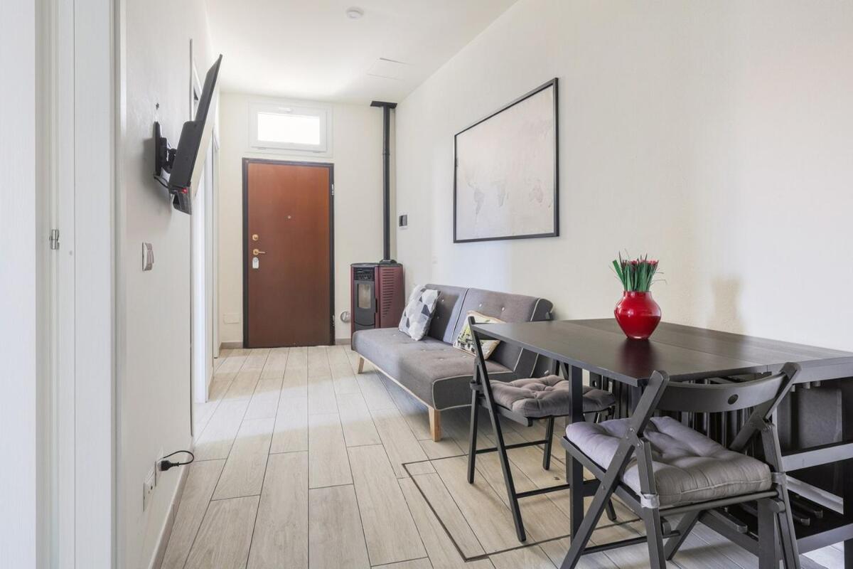Jacuzzi & Relax - Casa Indipendente 20Min Da Milano Villa Zelo Buon Persico Екстериор снимка