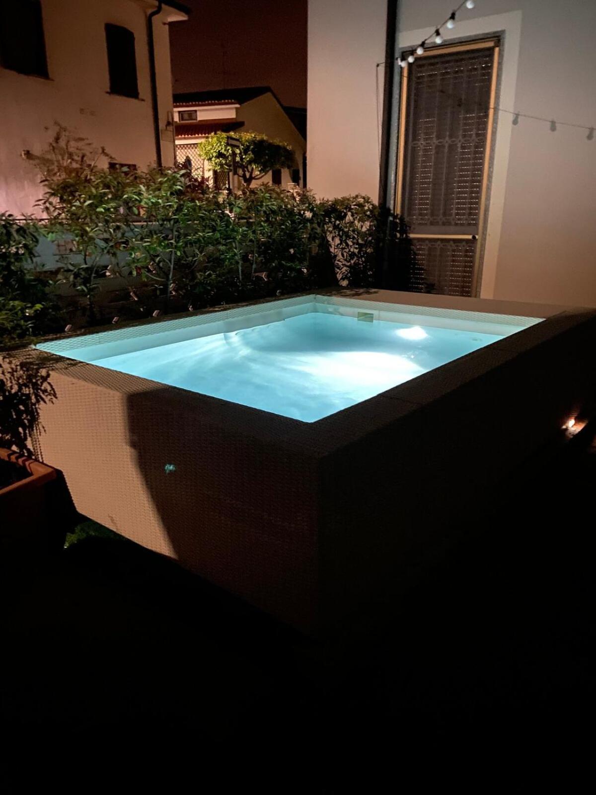 Jacuzzi & Relax - Casa Indipendente 20Min Da Milano Villa Zelo Buon Persico Екстериор снимка